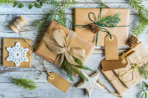 Top 6 Sustainable Corporate Gift Ideas for A Progressive Office